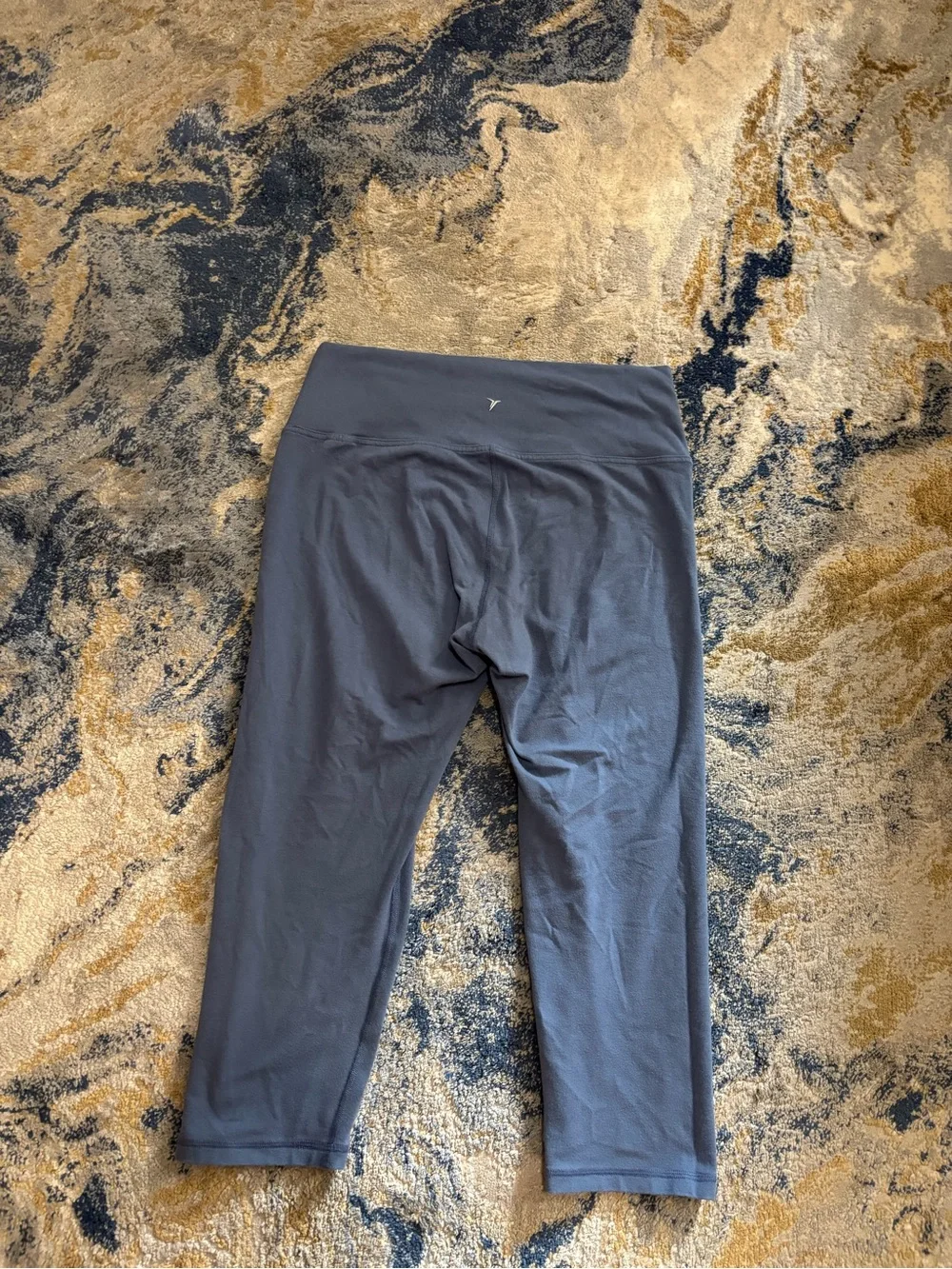 Old Navy Kids Charcoal Gray Capri Leggings